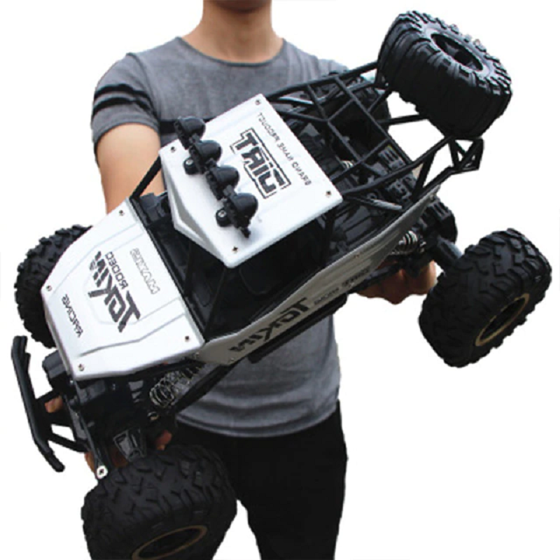 4WD Off-Road RC Monster Truck — 2.4G Dual Motor Alloy Car 3