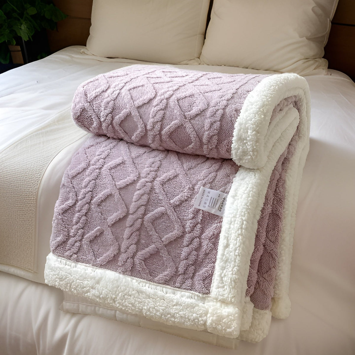 Double-Sided Fleece Throw Blanket — Ultra-Soft Winter Comfort 20