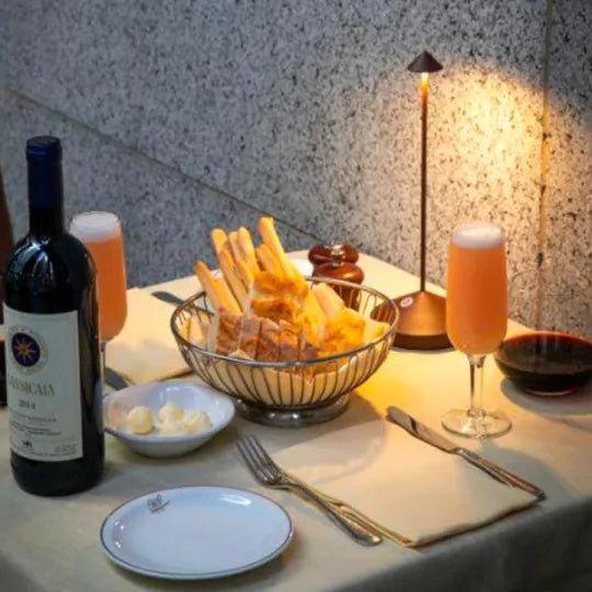 Modern Slim Wireless LED Table Lamp — Dimmable & Rechargeable 8