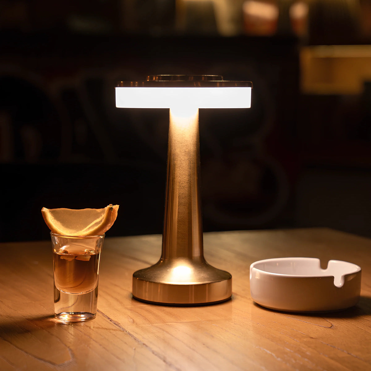 Portable Dimmable Retro Table Lamp — Cordless USB-C LED 15