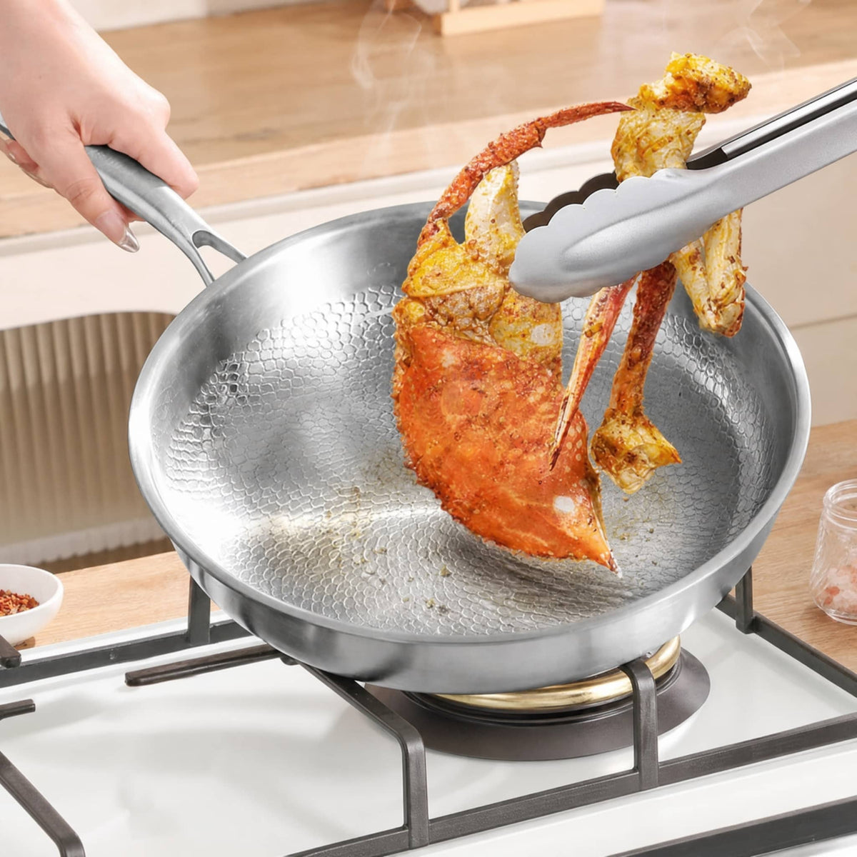 Honeycomb Non-Stick Stainless Steel Pan — Gas & Induction 3