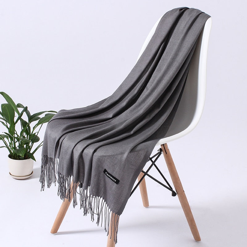 Women's Winter Scarf — Soft, Elegant & Versatile 10